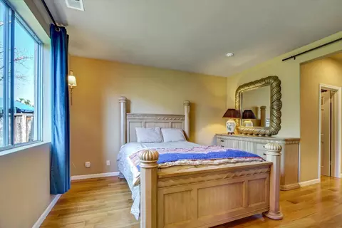 Bedroom - 30253 Oakbrook Rd, Hayward, CA 94544 photo 2 of 11