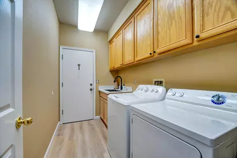 Other - 30253 Oakbrook Rd, Hayward, CA 94544 photo 3 of 5