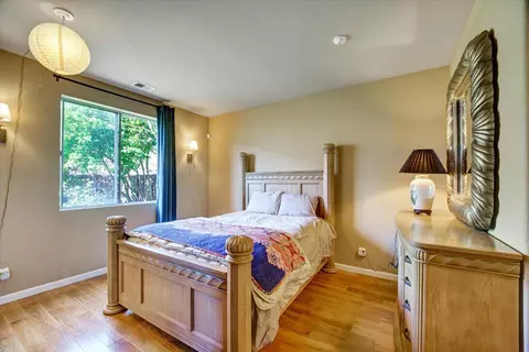 Bedroom - 30253 Oakbrook Rd, Hayward, CA 94544 photo 1 of 11