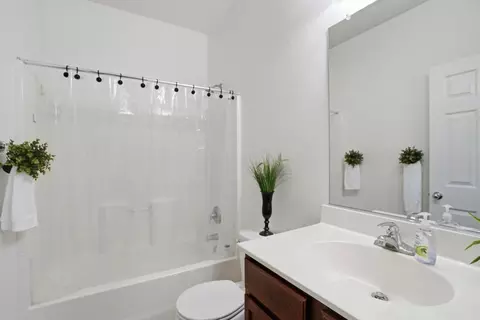 16359 Wagon Train Ct, Lathrop, CA 95330 photo 9