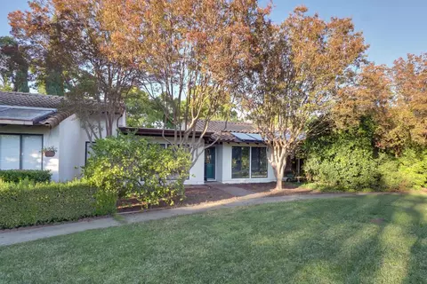 Exterior - 2526 Overhill Ln, Davis, CA 95616 photo 12 of 22