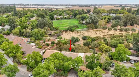 View/Area - 2526 Overhill Ln, Davis, CA 95616 photo 8 of 8