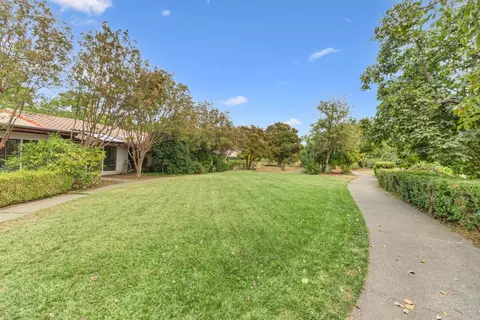 Exterior - 2526 Overhill Ln, Davis, CA 95616 photo 16 of 22