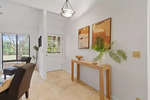 Entry Way - 2526 Overhill Ln, Davis, CA 95616 photo 2 of 3