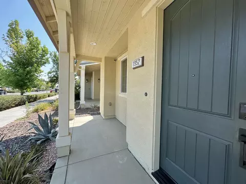 Exterior - 1952 Cannery Loop, Davis, CA 95616 photo 2 of 5
