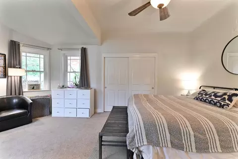Bedroom - 433 E Highway 4, Murphys, CA 95247 photo 2 of 7