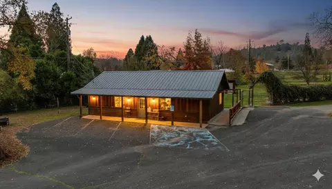 Exterior - 433 E Highway 4, Murphys, CA 95247 photo 7 of 15