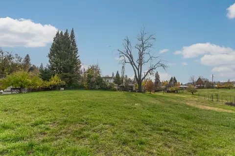 Exterior - 433 E Highway 4, Murphys, CA 95247 photo 11 of 15