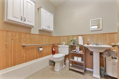Bath - 433 E Highway 4, Murphys, CA 95247 photo 8 of 8