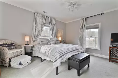 Bedroom - 433 E Highway 4, Murphys, CA 95247 photo 7 of 7
