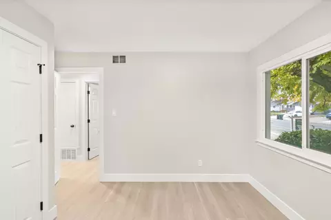 Bedroom - 5610 Millburn St, Carmichael, CA 95608 photo 7 of 7