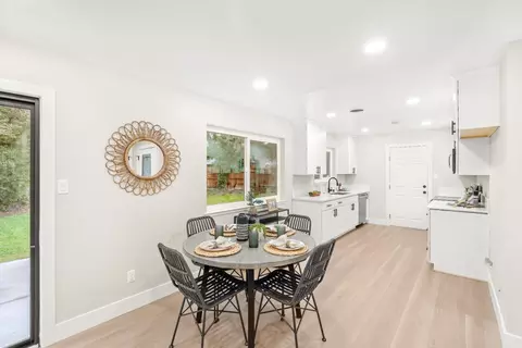 Dining - 5610 Millburn St, Carmichael, CA 95608 photo 3 of 3