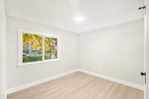 Bedroom - 5610 Millburn St, Carmichael, CA 95608 photo 6 of 7