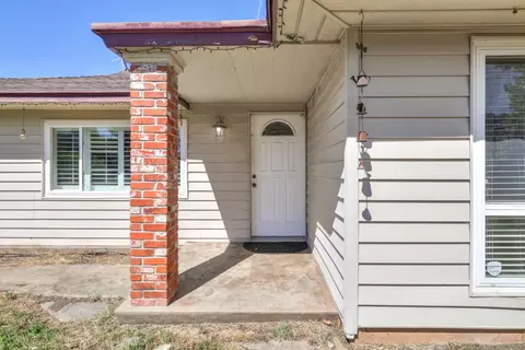 5531 Cypress Ave, Carmichael, CA 95608 photo 2