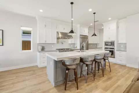 Kitchen - 4248 Grey Hawk St, Folsom, CA 95630 photo 4 of 7