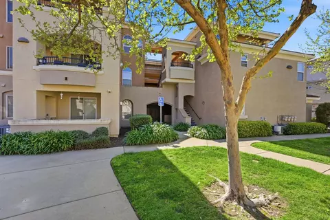 900 Moon Cir #932, Folsom, CA 95630
