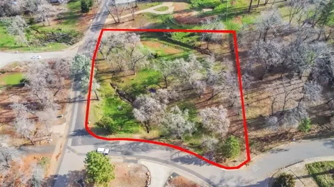 280 Pinewood Dr, Paradise, CA 95969