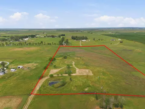 19043 E Liberty Rd, Clements, CA 95227