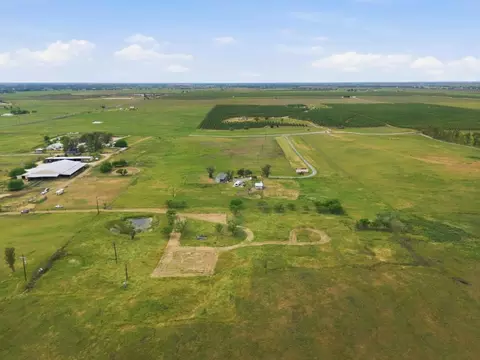 19043 E Liberty Rd, Clements, CA 95227 photo 9