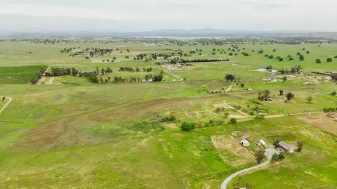 19043 E Liberty Rd, Clements, CA 95227 photo 8