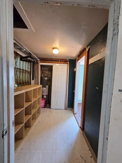 Entry Way - 133 5th St, Galt, CA 95632 photo 1 of 1