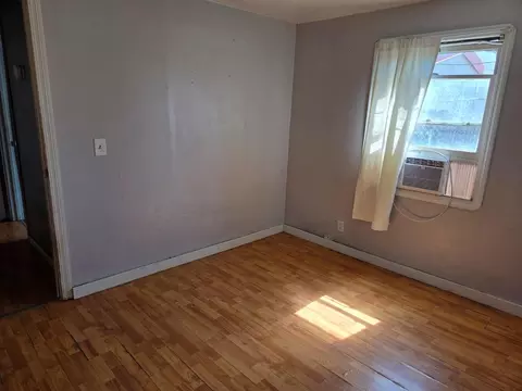 Bedroom - 133 5th St, Galt, CA 95632 photo 2 of 5