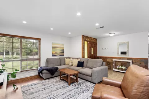 Living - 3948 Cowell Blvd, Davis, CA 95618 photo 3 of 8