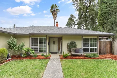 Exterior - 3948 Cowell Blvd, Davis, CA 95618 photo 2 of 10