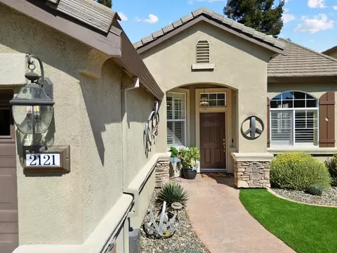 2121 Steinbeck Dr, Modesto, CA 95356 photo 5