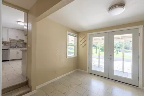Entry Way - 9375 Cherry Ave, Orangevale, CA 95662 photo 1 of 5