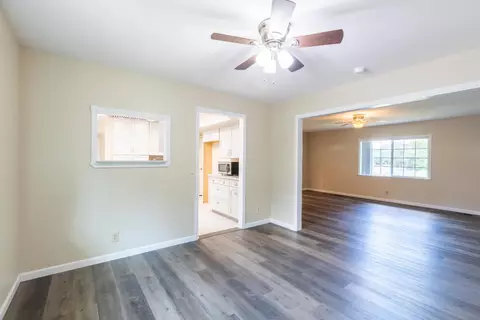 Living - 9375 Cherry Ave, Orangevale, CA 95662 photo 9 of 10