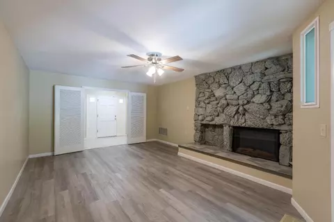 Living - 9375 Cherry Ave, Orangevale, CA 95662 photo 3 of 10