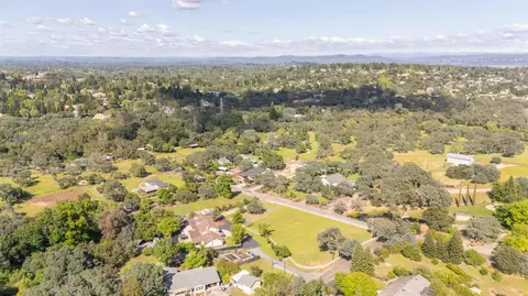 View/Area - 9375 Cherry Ave, Orangevale, CA 95662 photo 12 of 13