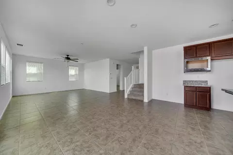 Living - 4637 Zoe Ave, Keyes, CA 95328 photo 2 of 4