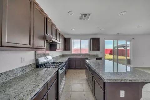 Kitchen - 4637 Zoe Ave, Keyes, CA 95328 photo 2 of 3