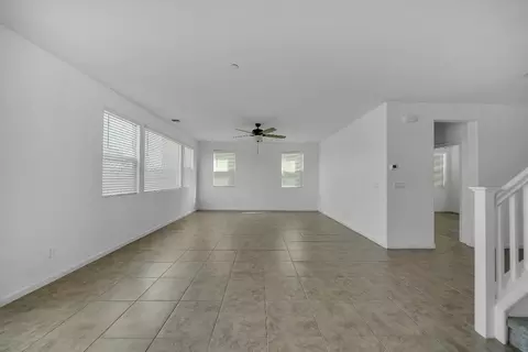 Living - 4637 Zoe Ave, Keyes, CA 95328 photo 3 of 4