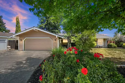 4855 Whitney Blvd, Rocklin, CA 95677