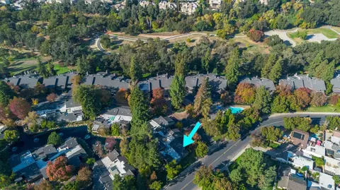 View/Area - 1833 Edgebrook Dr #A, Modesto, CA 95354 photo 2 of 4