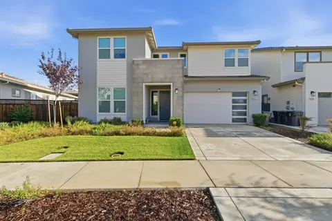 3233 Kipling Dr, Lathrop, CA 95330