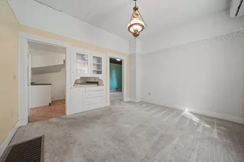 Dining - 594 High St, Sonora, CA 95370 photo 1 of 1