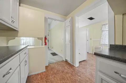 Entry Way - 594 High St, Sonora, CA 95370 photo 3 of 5