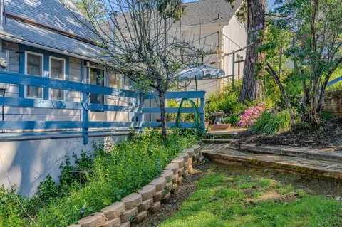 Exterior - 594 High St, Sonora, CA 95370 photo 18 of 26