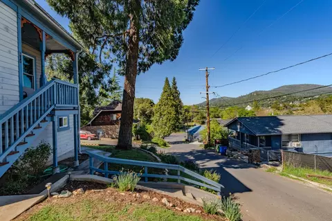 Other - 594 High St, Sonora, CA 95370 photo 13 of 17