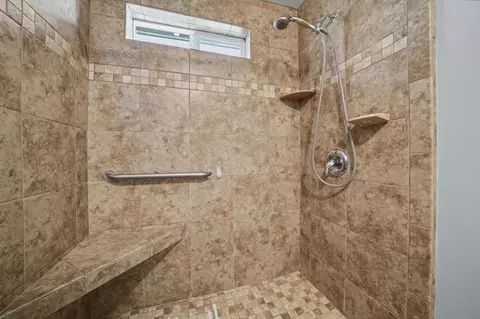 Bath - 594 High St, Sonora, CA 95370 photo 2 of 2