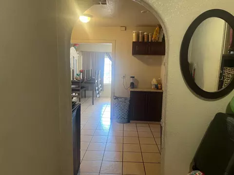Entry Way - 1514 Eureka St, Modesto, CA 95358 photo 1 of 1