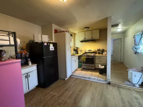 Kitchen - 1514 Eureka St, Modesto, CA 95358 photo 2 of 2