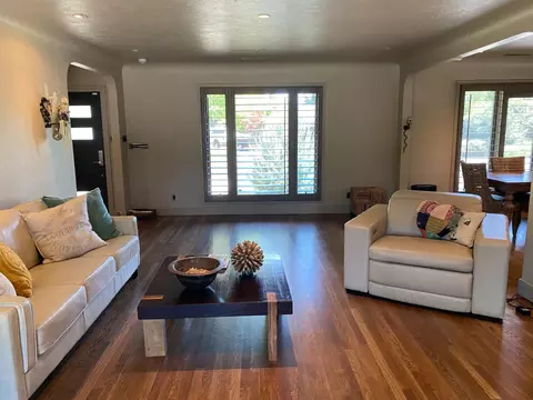 Living - 821 High St, Modesto, CA 95354 photo 2 of 2