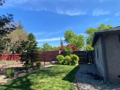 Exterior - 821 High St, Modesto, CA 95354 photo 5 of 11