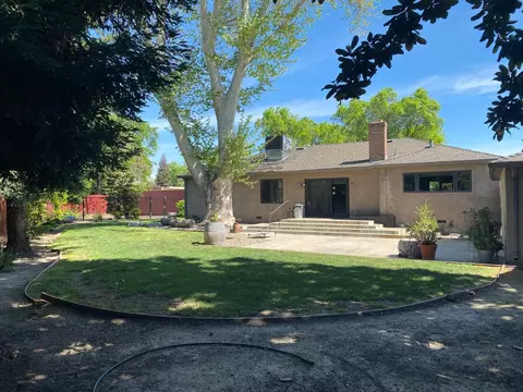 Exterior - 821 High St, Modesto, CA 95354 photo 2 of 11