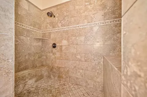 Bath - 3430 Nadine St, Carmichael, CA 95608 photo 3 of 9